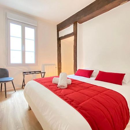 Le Soleil D'Or Apartamento Chartres Exterior foto