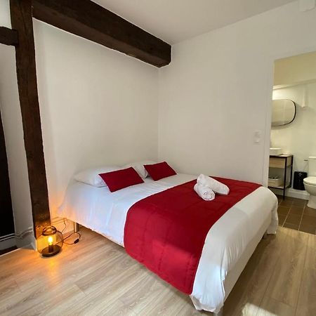 Le Soleil D'Or Apartamento Chartres Exterior foto