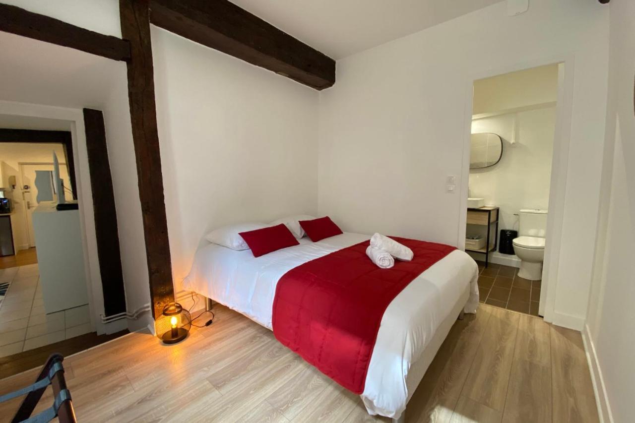 Le Soleil D'Or Apartamento Chartres Exterior foto